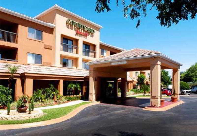 Courtyard By Marriott Orlando Lake Mary North Heathrow Extérieur photo