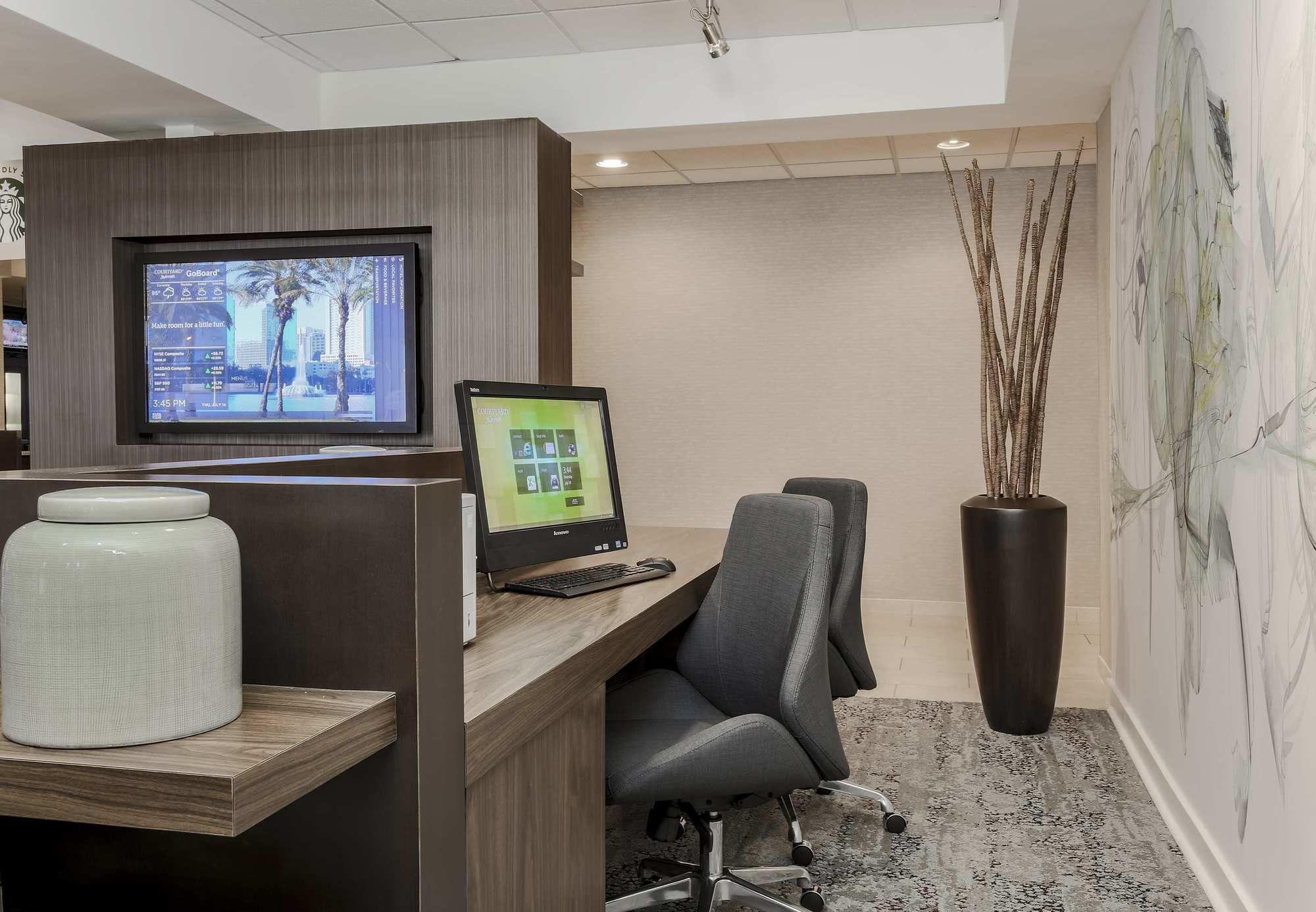 Courtyard By Marriott Orlando Lake Mary North Heathrow Extérieur photo